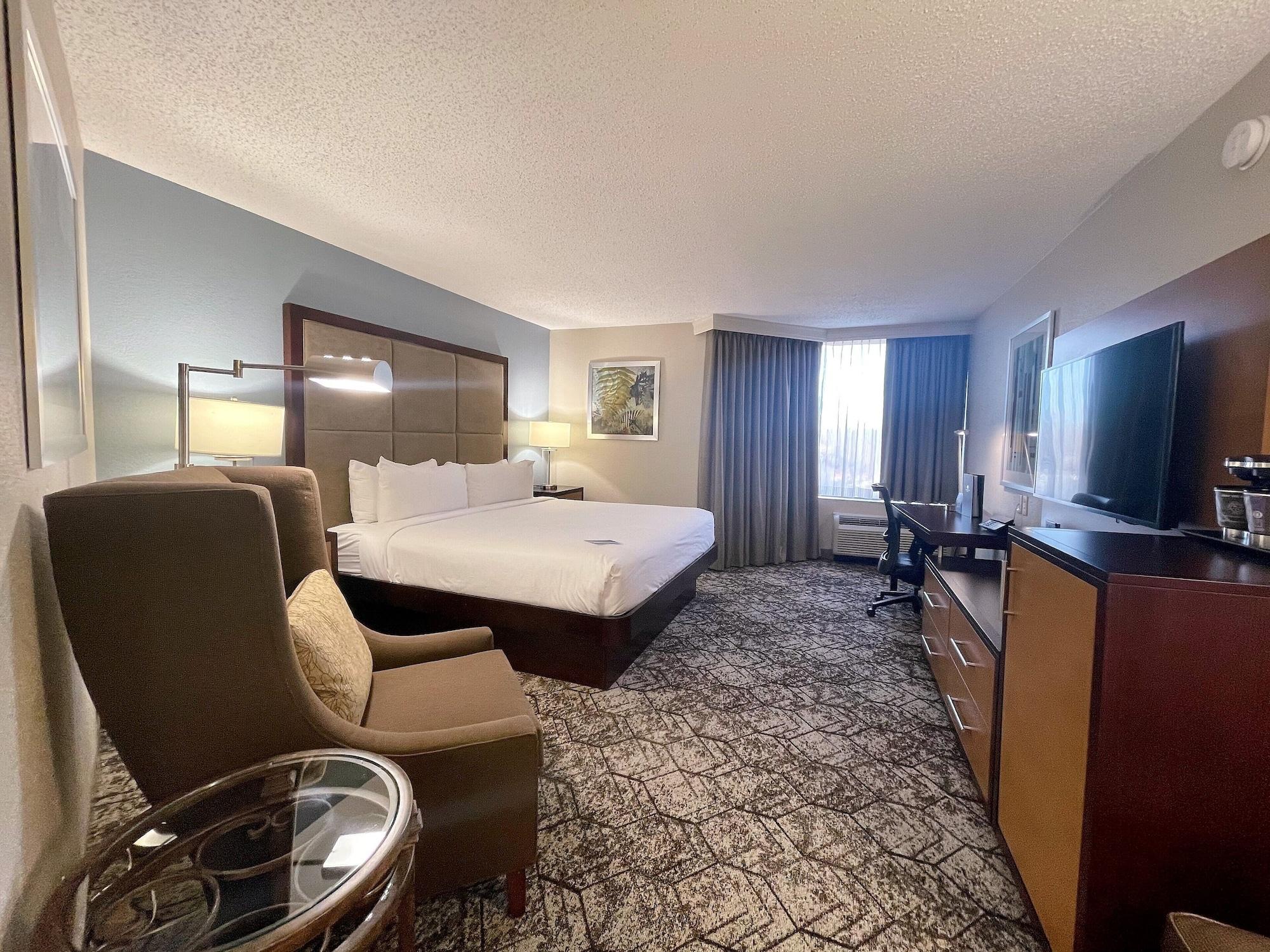 Hotel Doubletree By Hilton Memphis Esterno foto