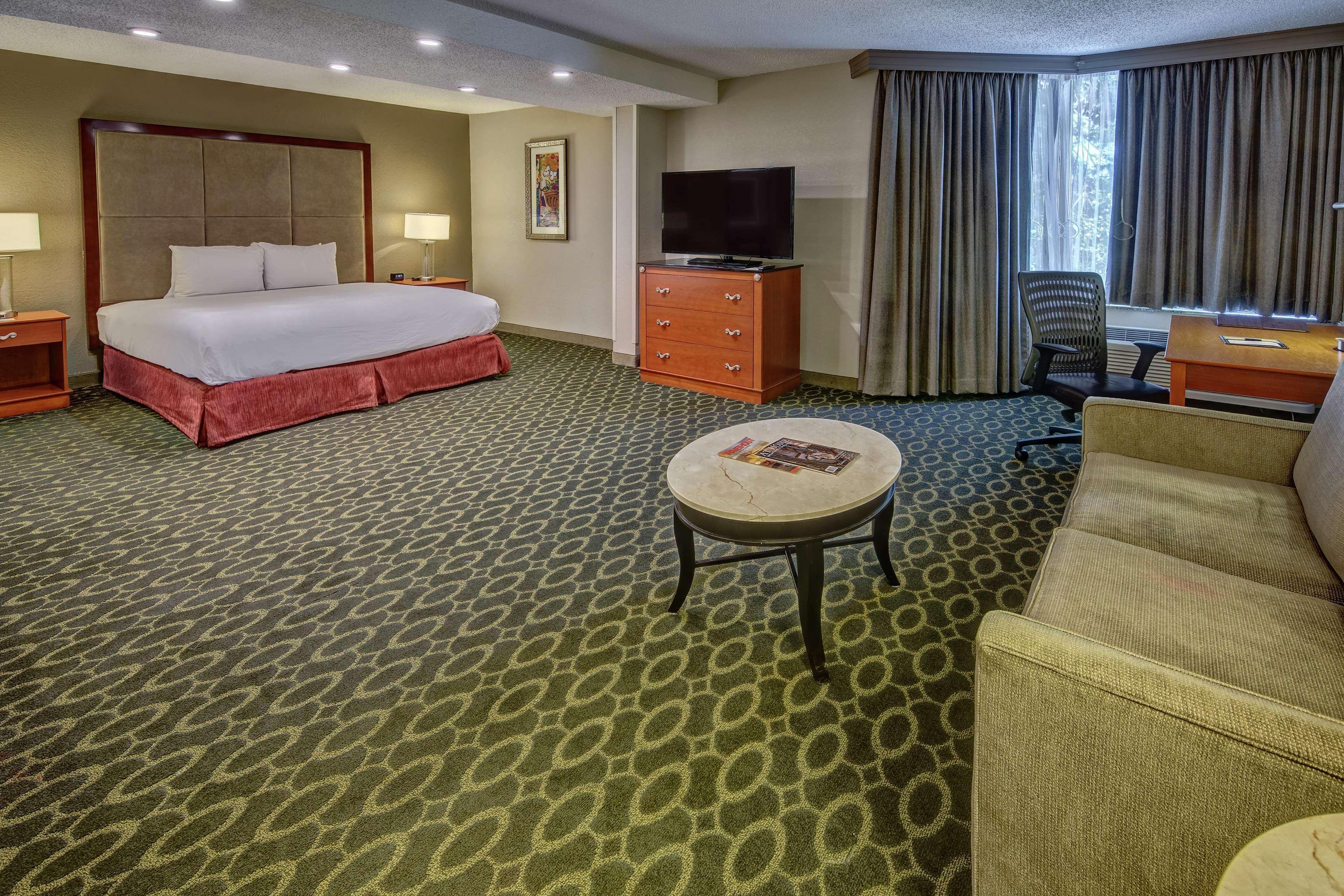 Hotel Doubletree By Hilton Memphis Esterno foto